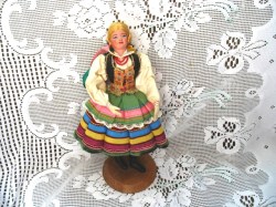 polish girl celluloid face stand_03